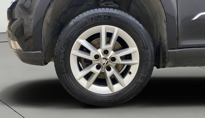 2016 Skoda Yeti STYLE 4X4, Diesel, Manual, 1,46,970 km, Left Front Wheel