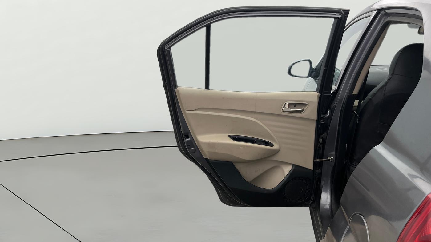 2019 Hyundai NEW SANTRO SPORTZ MT, Petrol, Manual, 39,000 km, LHS Rear Door
