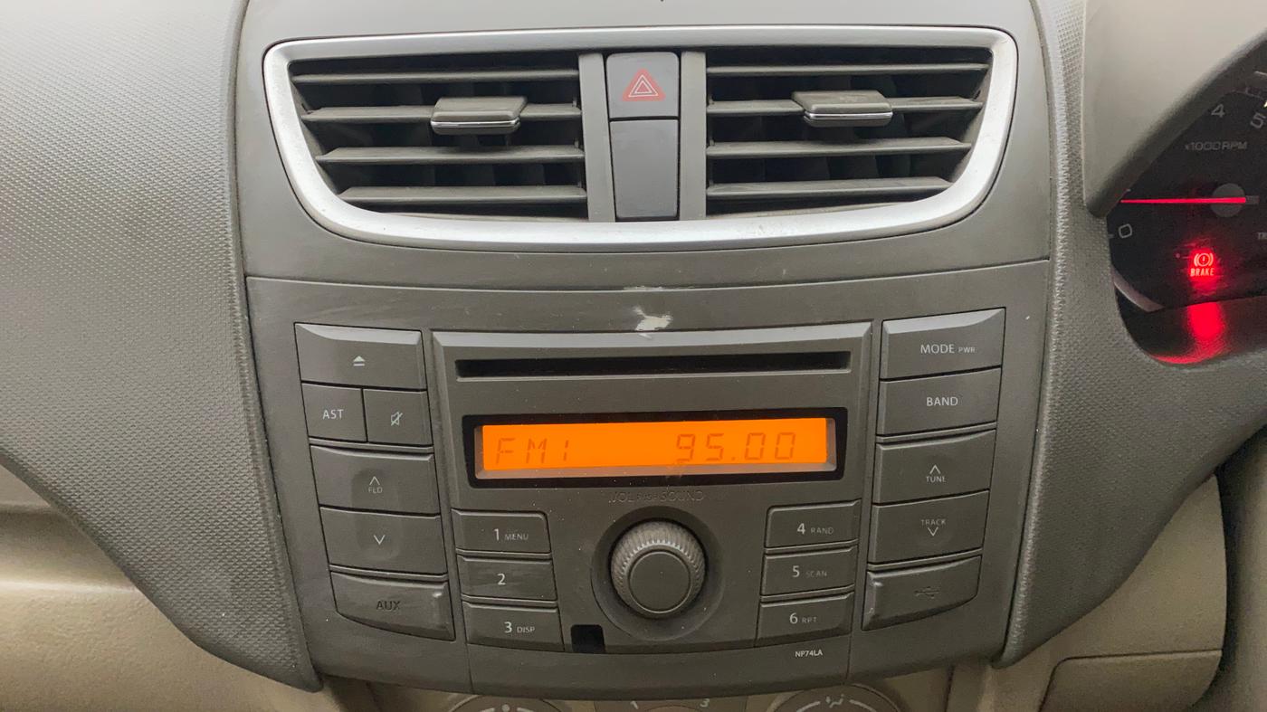 2013 Maruti Ertiga VXI, Petrol, Manual, 1,14,102 km, Air Conditioner