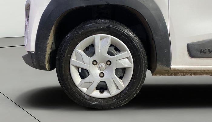 2022 Renault Kwid RXT 1.0, Petrol, Manual, 28,973 km, Left Front Wheel