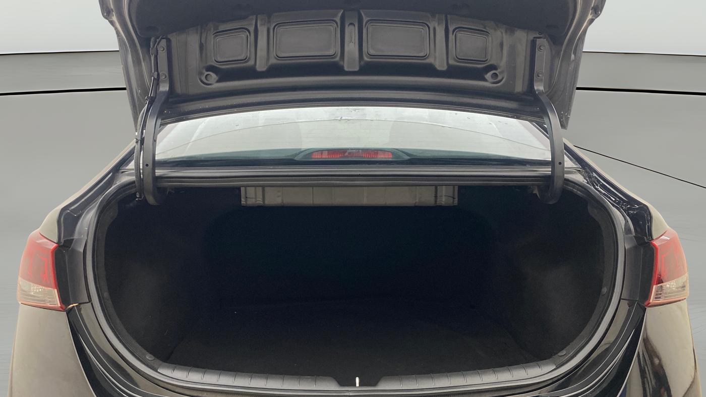 2022 Hyundai Verna SX (O) 1.0 TURBO DCT, Petrol, Automatic, 65,808 km, Boot Open Zoomed View