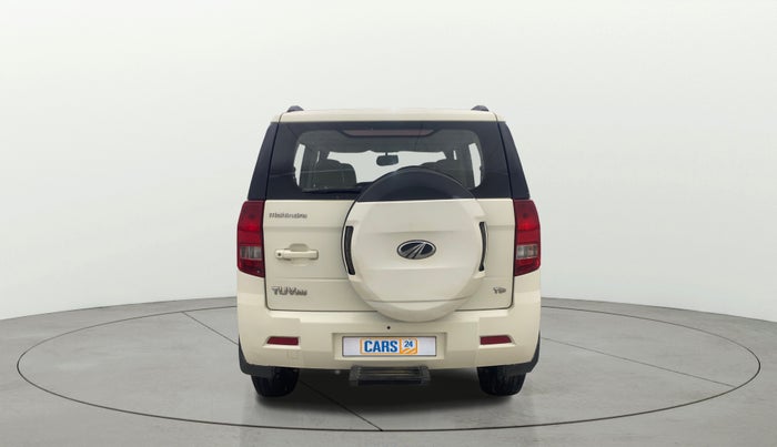 2017 Mahindra TUV300 T6 PLUS, Diesel, Manual, 30,609 km, Back/Rear