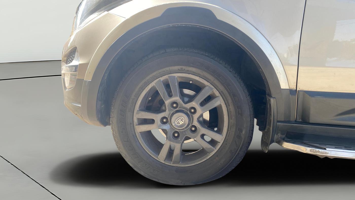 2019 Tata Hexa XTA 4X2 7 STR, Diesel, Automatic, 95,545 km, Left Front Wheel