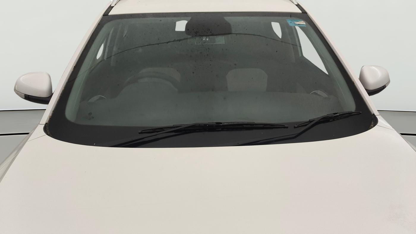 2023 MG ASTOR SUPER 1.5 MT, Petrol, Manual, 16,248 km, Front Windshield