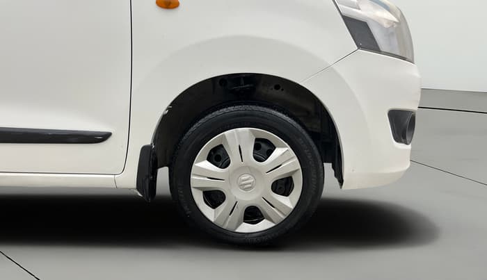 2015 Maruti Wagon R 1.0 VXI, Petrol, Manual, 68,287 km, Right Front Wheel