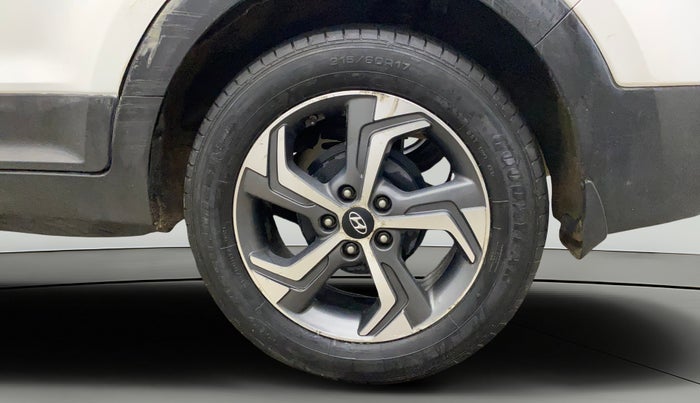 2018 Hyundai Creta SX 1.6 PETROL DUAL TONE, Petrol, Manual, 82,577 km, Left Rear Wheel