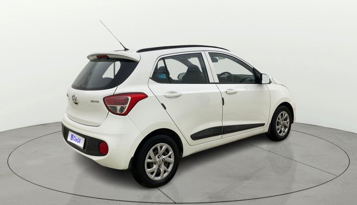 2018 Hyundai Grand i10 SPORTZ 1.2 KAPPA VTVT, Petrol, Manual, 82,973 km, Right Back Diagonal