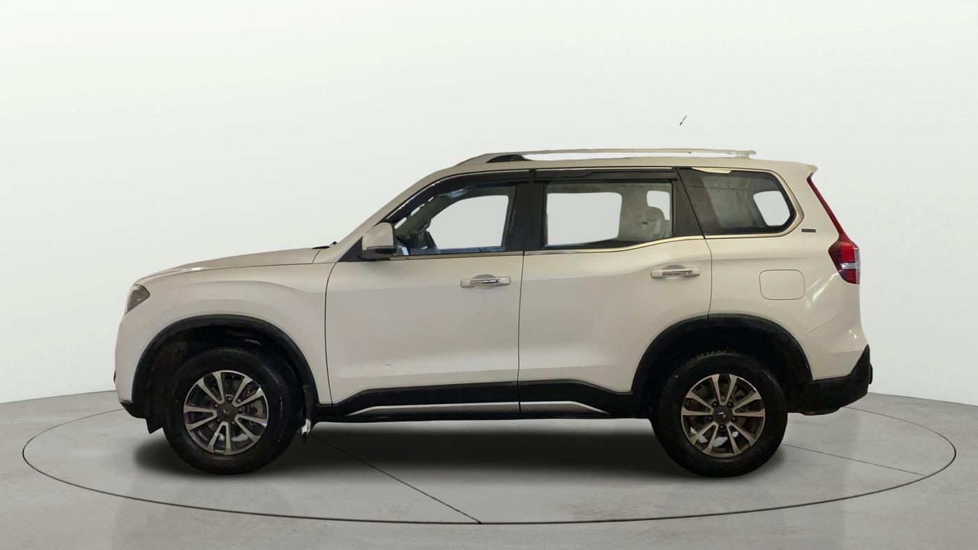 2023 Mahindra SCORPIO-N Z8 L DIESEL MT 2WD 7 STR, Diesel, Manual, 88,881 km, Left Side
