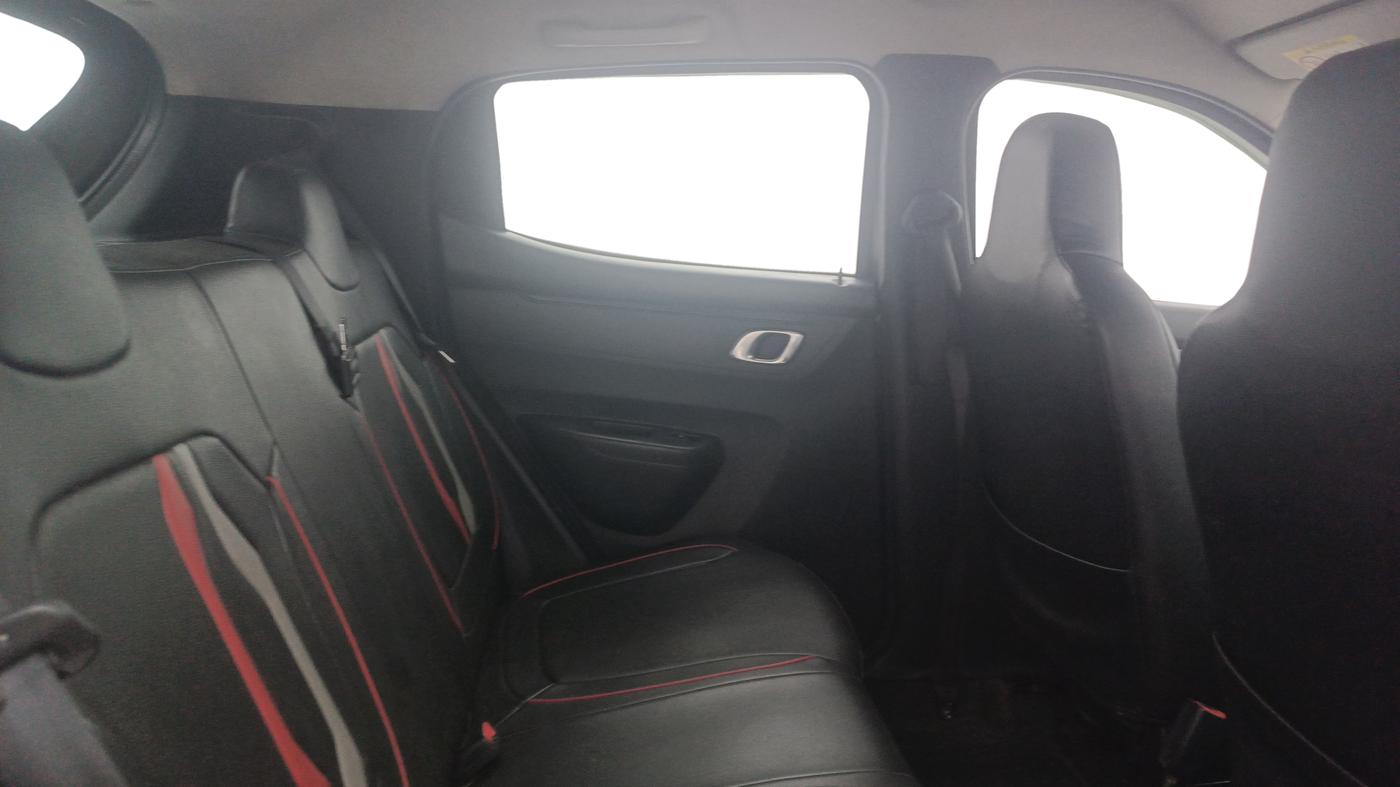2020 Renault Kwid RXT 1.0 (O), Petrol, Manual, 72,008 km, Right Side Rear Door Cabin