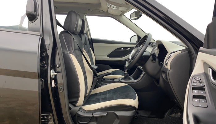 2023 Hyundai Creta SX 1.5 PETROL, Petrol, Manual, 26,185 km, Right Side Front Door Cabin