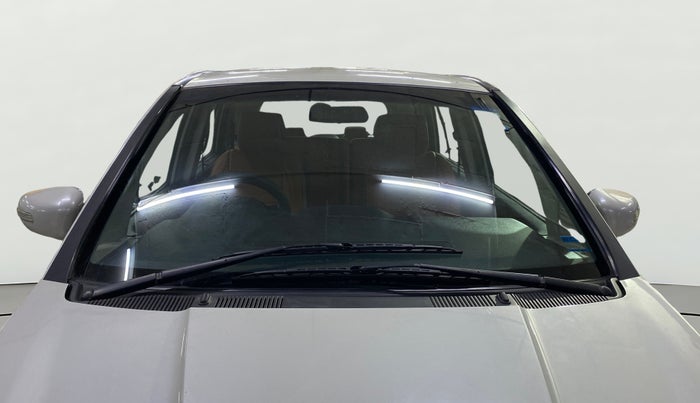 2017 Tata Hexa XMA 4X2 7 STR, Diesel, Automatic, 77,501 km, Front Windshield