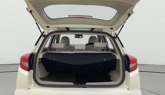 2020 Mahindra XUV300 W8 (O) 1.2 PETROL, Petrol, Manual, 42,702 km, Boot Open Zoomed View