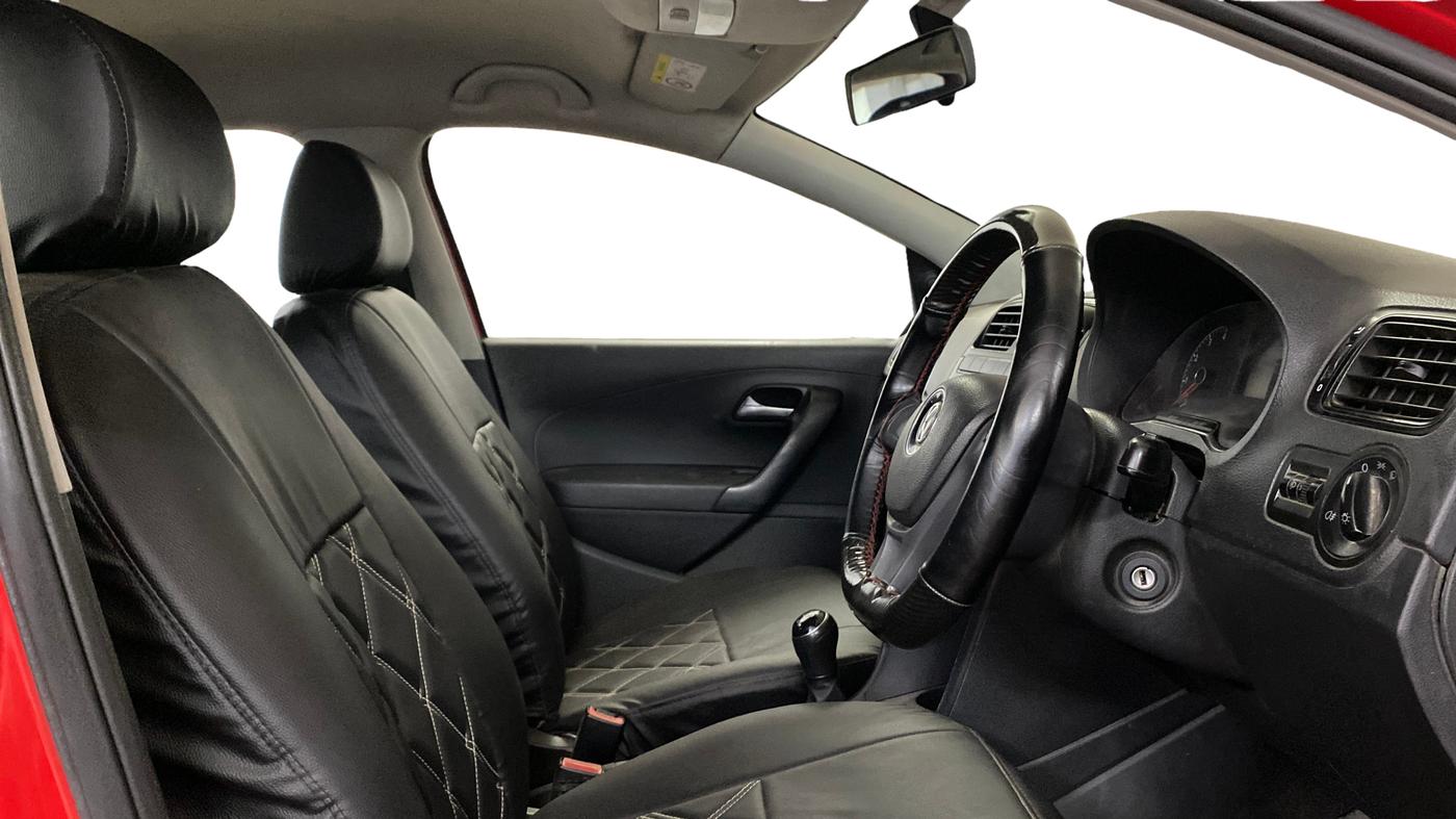 2020 Volkswagen Polo TRENDLINE 1.0L, Petrol, Manual, 91,857 km, Right Side Front Door Cabin