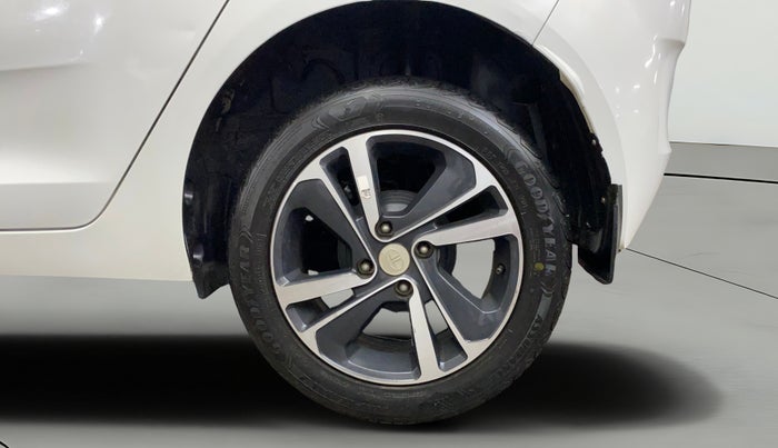 2021 Tata ALTROZ XZ PLUS PETROL, Petrol, Manual, 11,947 km, Left Rear Wheel