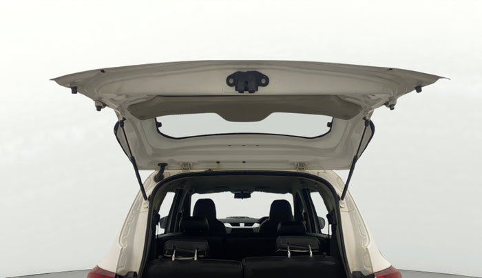 2019 Renault TRIBER RXZ, Petrol, Manual, 84,691 km, Boot Door Open