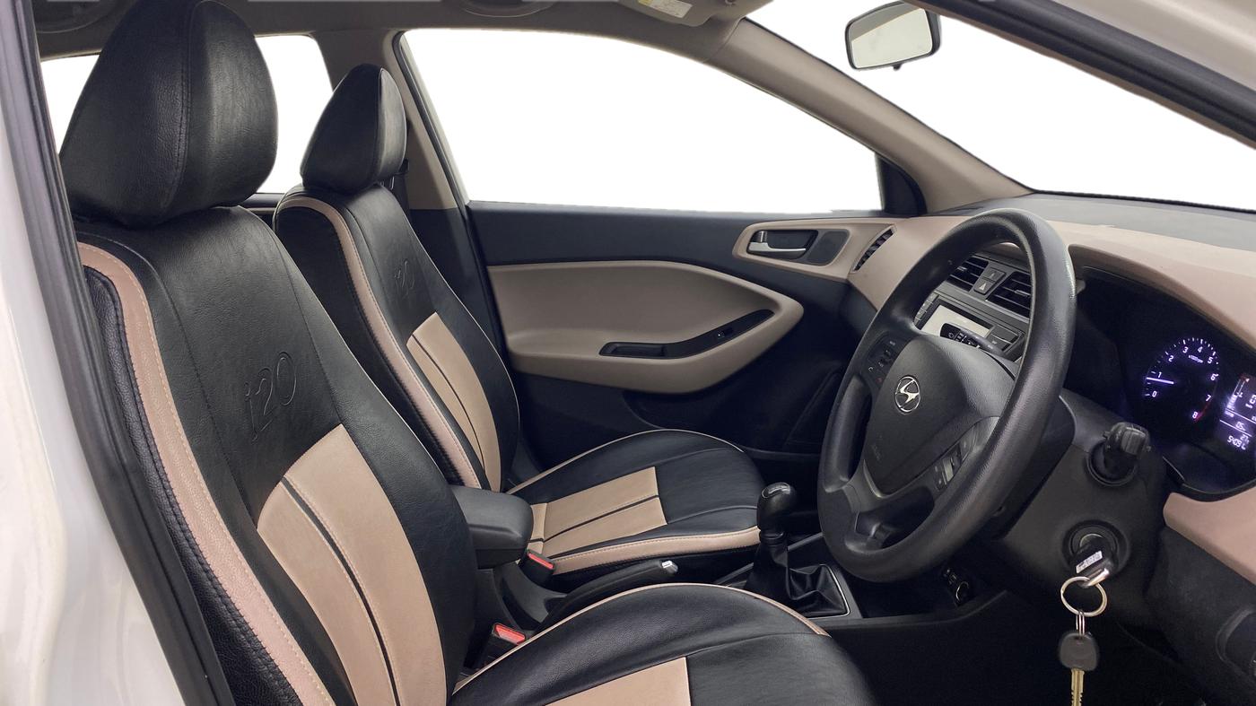 2017 Hyundai Elite i20 ASTA 1.2, Petrol, Manual, 54,091 km, Right Side Front Door Cabin