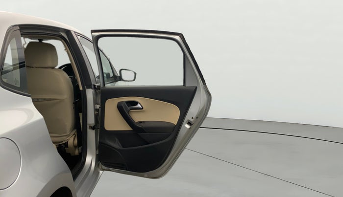 2014 Volkswagen Polo HIGHLINE1.2L, Petrol, Manual, 1,28,170 km, RHS Rear Door