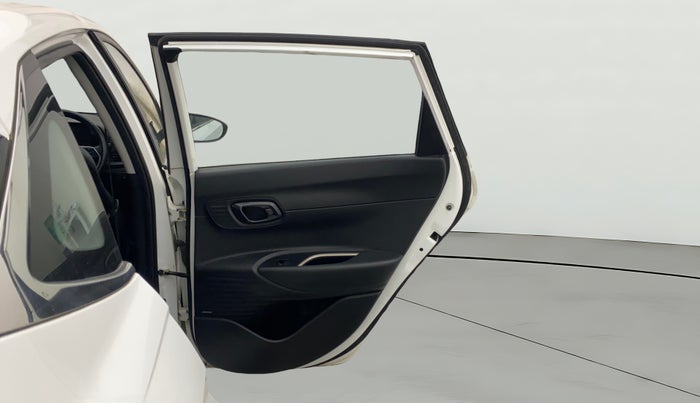 2021 Hyundai NEW I20 Asta 1.0 GDI Turbo IMT, Petrol, Manual, 71,679 km, RHS Rear Door