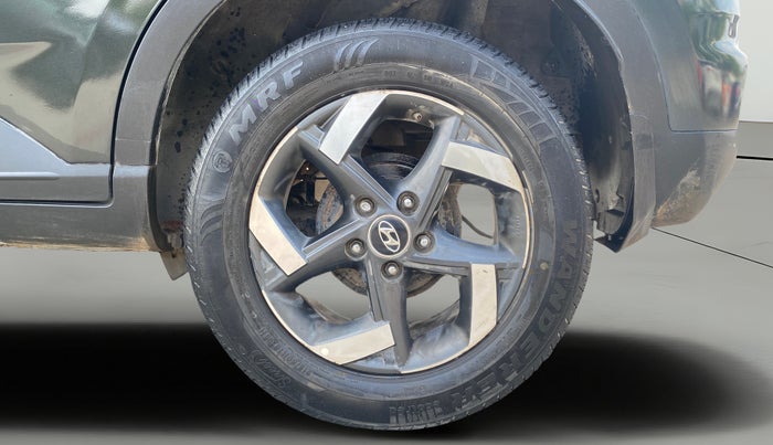 2019 Hyundai VENUE SX PLUS 1.0 TURBO DCT, Petrol, Automatic, 1,44,200 km, Left Rear Wheel