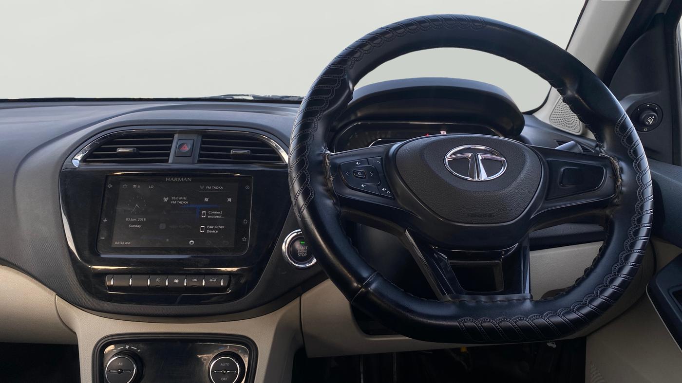 2023 Tata TIGOR XZ PLUS CNG, CNG, Manual, 51,383 km, Steering Wheel Close Up