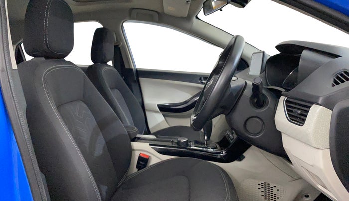 2020 Tata NEXON XZA PLUS SUNROOF PETROL, Petrol, Automatic, 8,888 km, Right Side Front Door Cabin