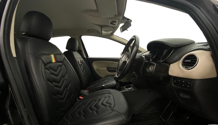 2015 Fiat Punto EVO EMOTION 1.3 MULTIJET, Diesel, Manual, 1,30,380 km, Right Side Front Door Cabin