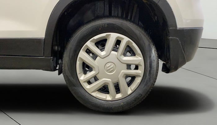 2022 Maruti Vitara Brezza VXI, Petrol, Manual, 32,627 km, Left Rear Wheel