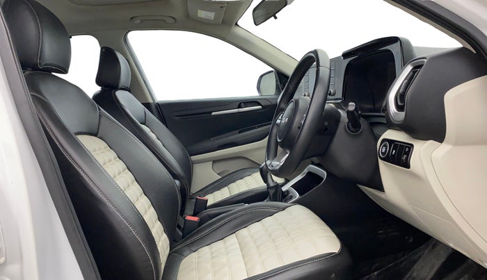 2022 KIA SONET HTX 1.0 IMT, Petrol, Manual, 35,032 km, Right Side Front Door Cabin