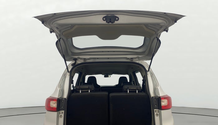 2021 Renault TRIBER RXL MT, Petrol, Manual, 97,073 km, Boot Door Open