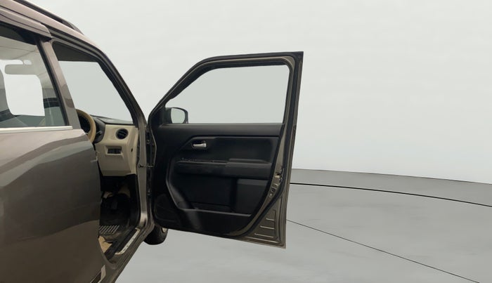 2021 Maruti New Wagon-R VXI 1.0, Petrol, Manual, 53,245 km, RHS Front Door