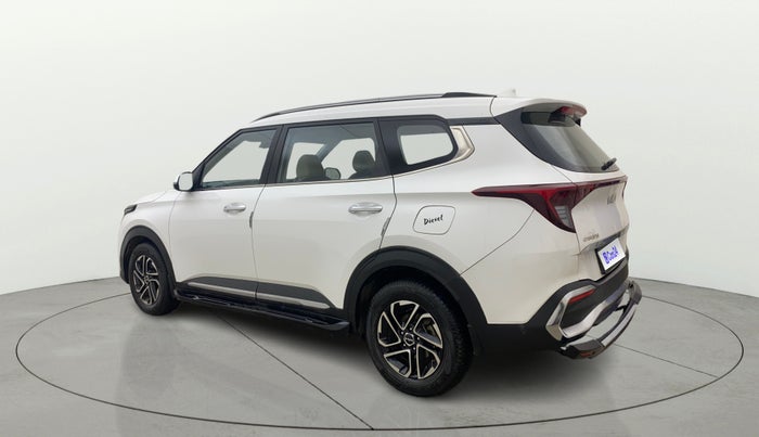 2022 KIA CARENS LUXURY PLUS 1.5 DIESEL AT 7 STR, Diesel, Automatic, 1,22,983 km, Left Back Diagonal