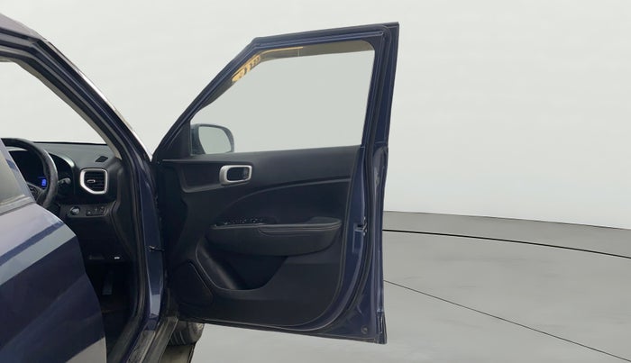 2020 Hyundai VENUE SX 1.0 (O) TURBO, Petrol, Manual, 40,753 km, RHS Front Door