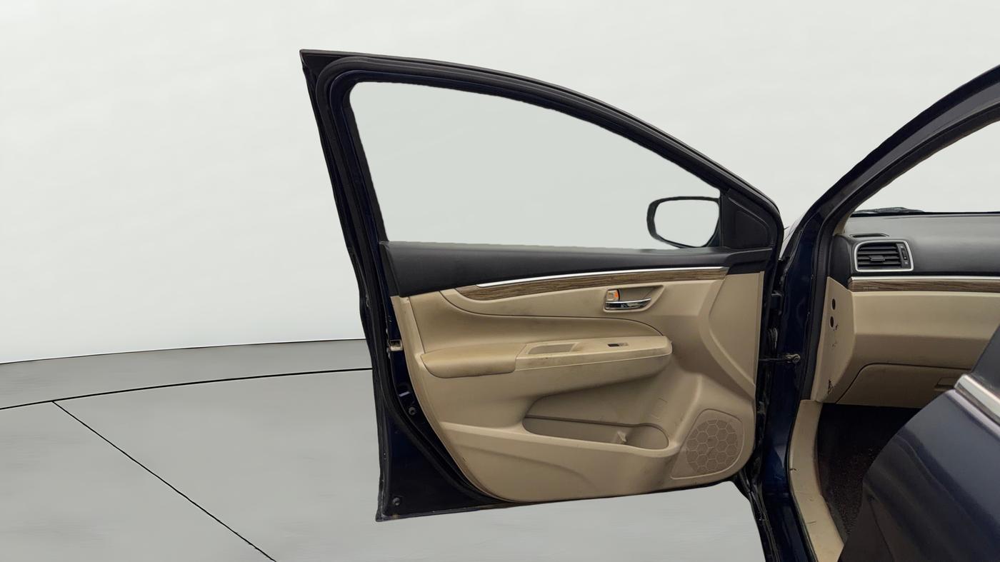 2023 Maruti Ciaz ALPHA 1.5 SHVS PETROL, Petrol, Manual, 62,558 km, LHS Front Door