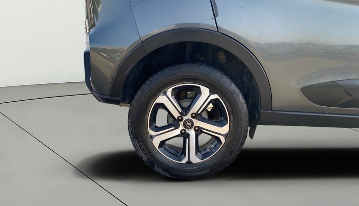 2022 Tata NEXON XZ PLUS PETROL, Petrol, Manual, 39,455 km, Right Rear Wheel