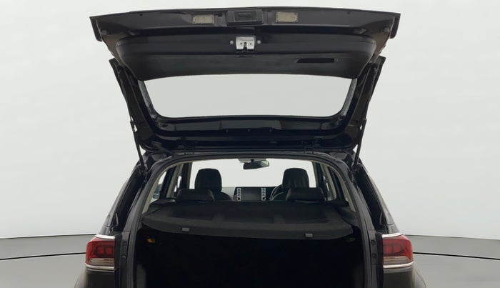 2021 KIA SONET HTX 1.0 IMT, Petrol, Manual, 1,04,326 km, Boot Door Open