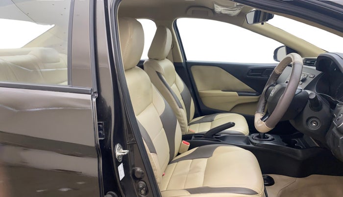 2018 Honda City 1.5L I-VTEC S MT, Petrol, Manual, 1,13,187 km, Right Side Front Door Cabin