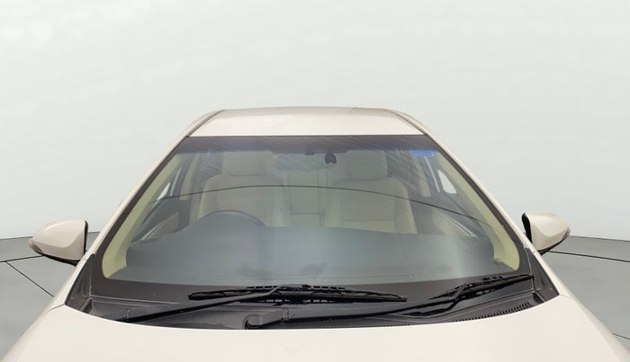 2017 Toyota Corolla Altis VL CVT PETROL, Petrol, Automatic, 1,19,988 km, Front Windshield