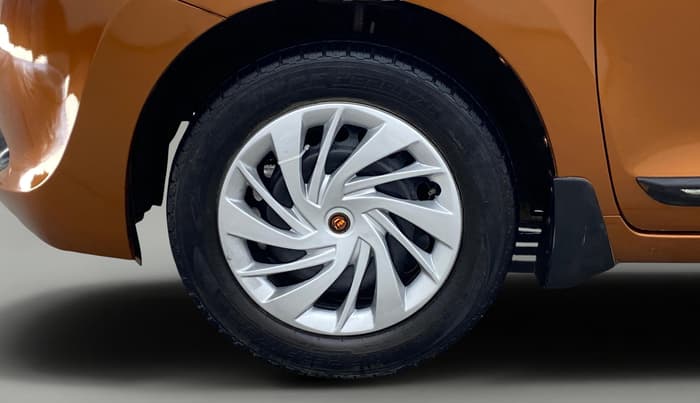 2017 Maruti Baleno DELTA PETROL 1.2, Petrol, Manual, 67,774 km, Left Front Wheel