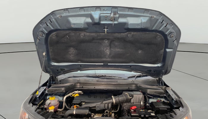 2021 Mahindra XUV300 W6 1.2 PETROL AMT, Petrol, Automatic, 19,551 km, Open Bonet