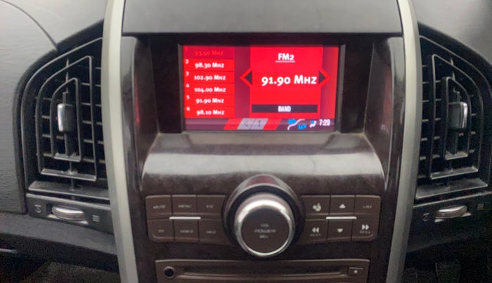 2015 Mahindra XUV500 W8, Diesel, Manual, 1,41,040 km, Air Conditioner