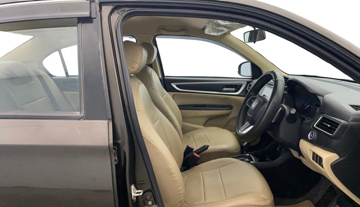 2022 Honda Amaze 1.2L I-VTEC VX CVT, Petrol, Automatic, 65,401 km, Right Side Front Door Cabin