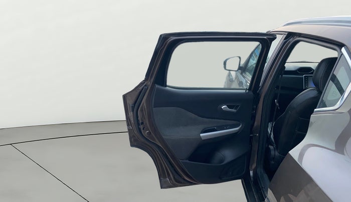 2021 Nissan MAGNITE XV PREMIUM, Petrol, Manual, 20,885 km, LHS Rear Door