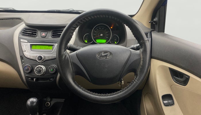 2015 Hyundai Eon MAGNA +, Petrol, Manual, 57,244 km, Steering Wheel Close Up