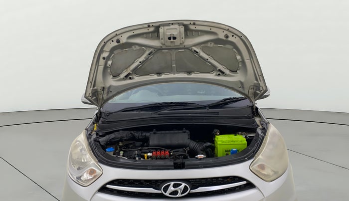 2012 Hyundai i10 MAGNA 1.2, CNG, Manual, 93,204 km, Open Bonet