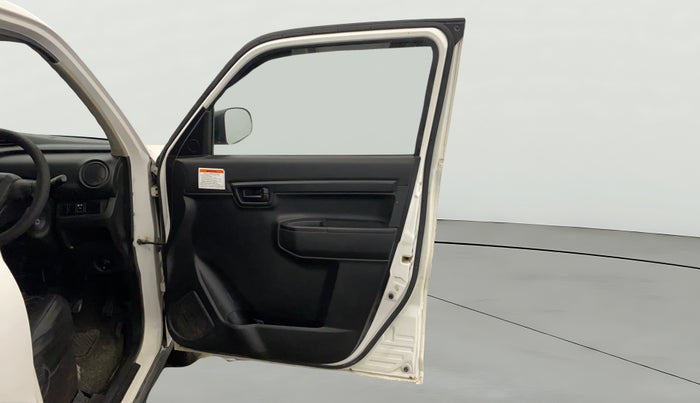 2020 Maruti S PRESSO VXI CNG, CNG, Manual, 78,051 km, RHS Front Door