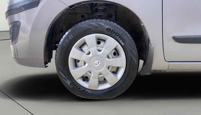 2016 Maruti Wagon R 1.0 LXI CNG, CNG, Manual, 50,779 km, Left Front Wheel