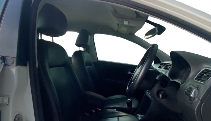 2020 Volkswagen Polo HIGHLINE PLUS 1.0, Petrol, Manual, 43,632 km, Right Side Front Door Cabin