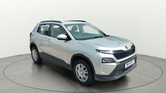 2025 Skoda Kylaq Classic, Petrol, Manual, 21,144 km, Right Front Diagonal