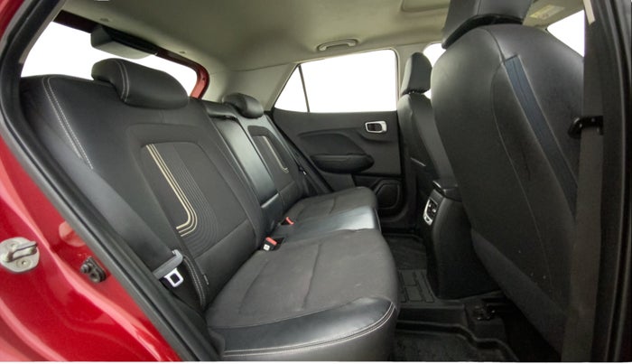 2019 Hyundai VENUE SX 1.0 (O) TURBO, Petrol, Manual, 1,07,269 km, Right Side Rear Door Cabin