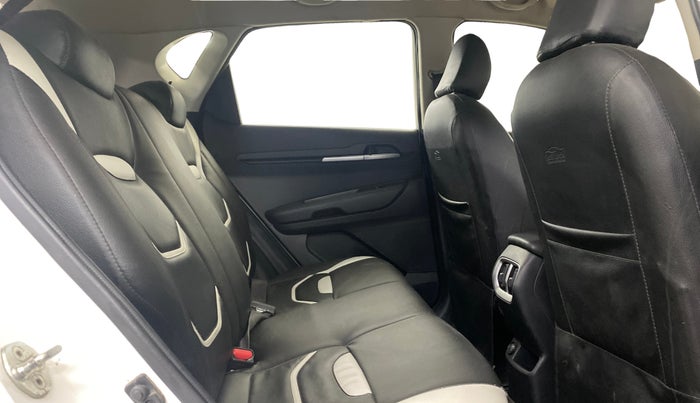 2021 KIA SONET HTK PLUS 1.2, Petrol, Manual, 9,029 km, Right Side Rear Door Cabin